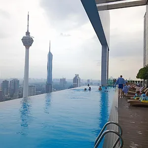 https://platinum-klcc-by-black-sand.kualalumpurs-hotels.com